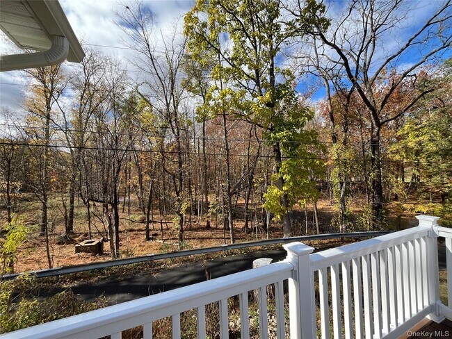 Building Photo - 148 Port Ben Rd