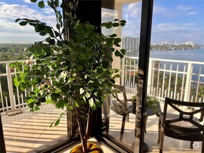 Building Photo - 4000 Towerside Terrace
