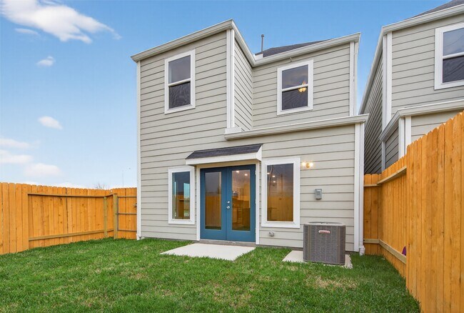 Building Photo - 9113 Highland Northern Wy