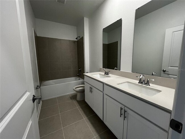 Building Photo - 2263 Rider Rain Ln