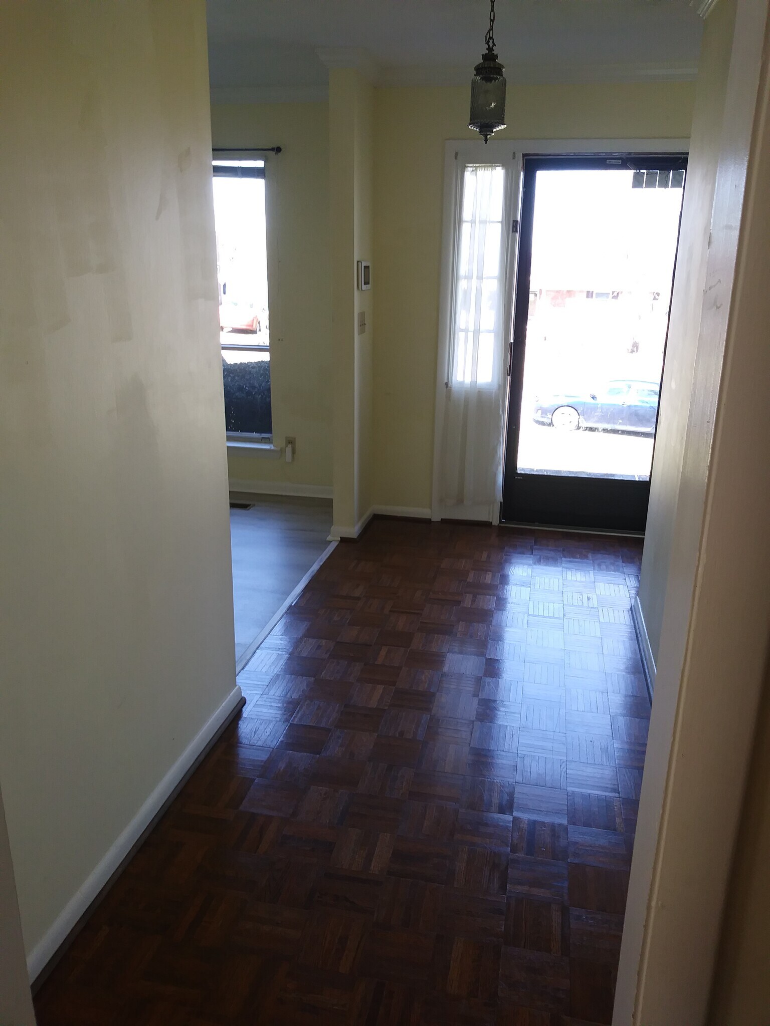 Building Photo - 2512 Sharron Dr