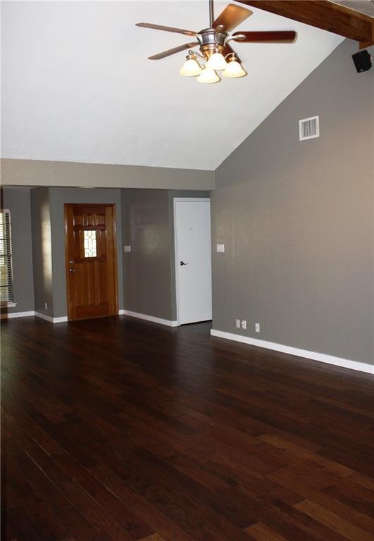 Building Photo - 309 Juniper Dr
