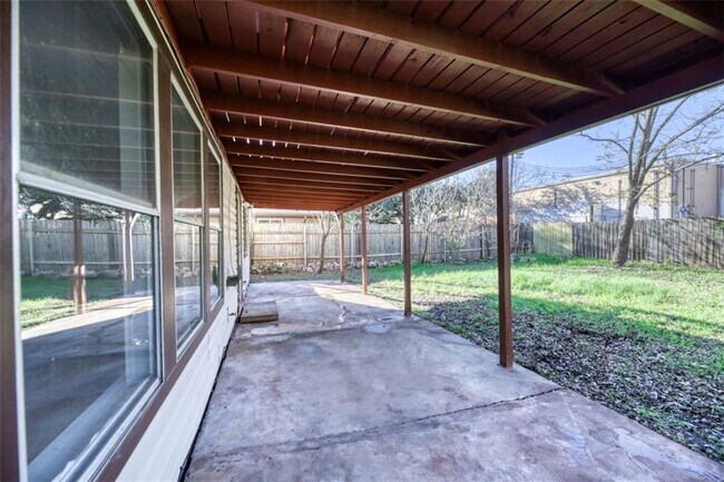 Building Photo - 11310 Powder Mill Trail