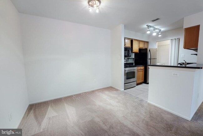 Building Photo - 1712 Abercromby Ct