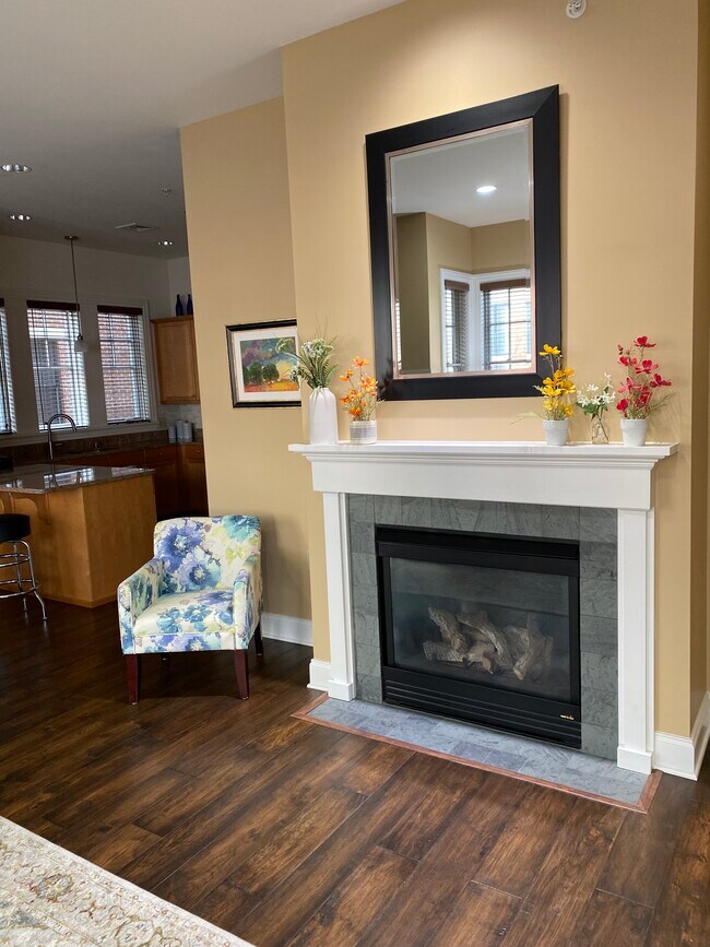 Building Photo - 30 Whistler Ct