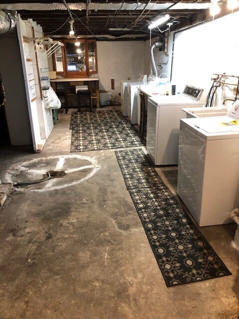 Building Photo - 6703 35th Ave