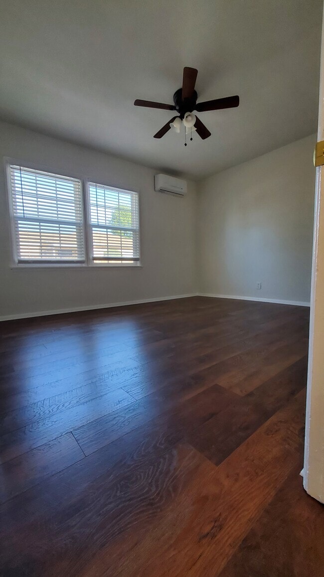 Building Photo - 6548 Aldea Ave