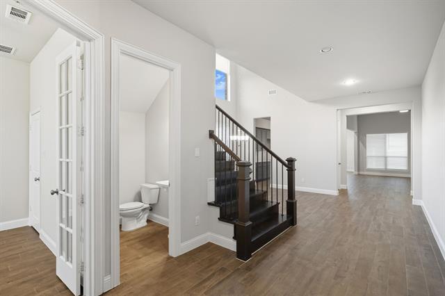 Building Photo - 4021 Angelina Dr