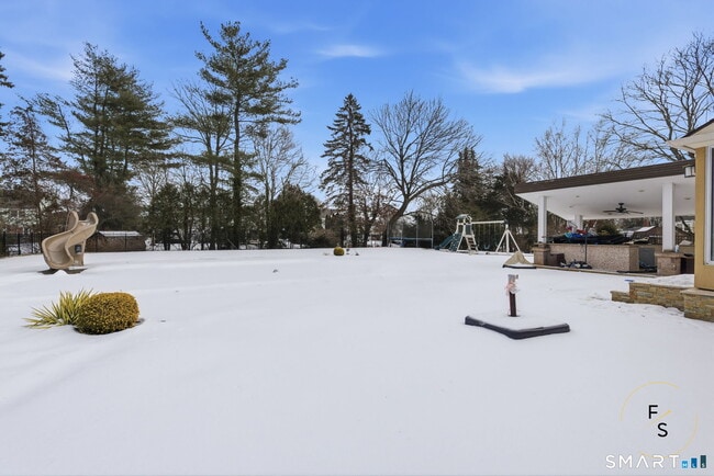 Building Photo - 508 Highland St