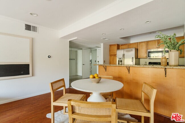 Building Photo - 2700 Cahuenga Blvd