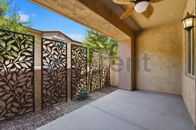 Building Photo - 250 W Queen Creek Rd