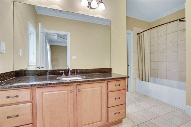 Building Photo - 6295 Windward Pkwy