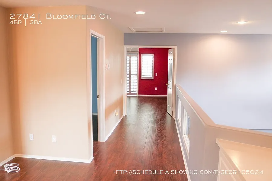 Upper hall to BR2 and MBR - 27841 Bloomfield Ct