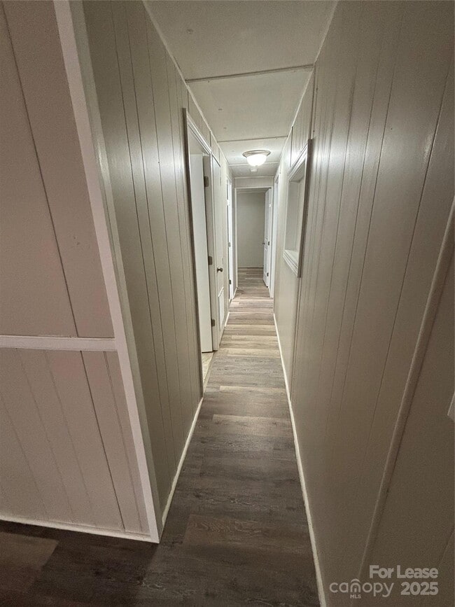 Building Photo - 242 John C Rd