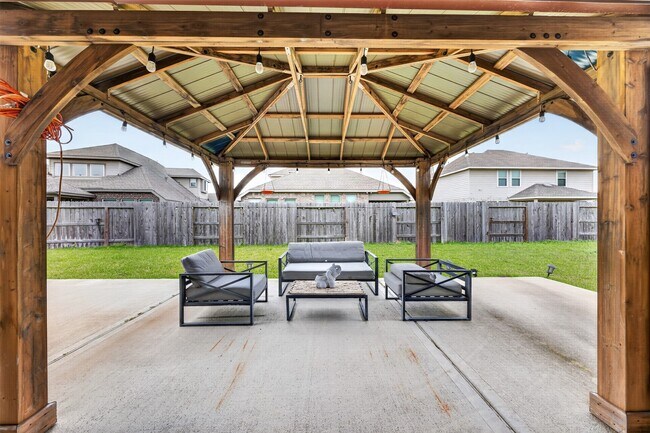 Building Photo - 20126 Matador Ridge Dr