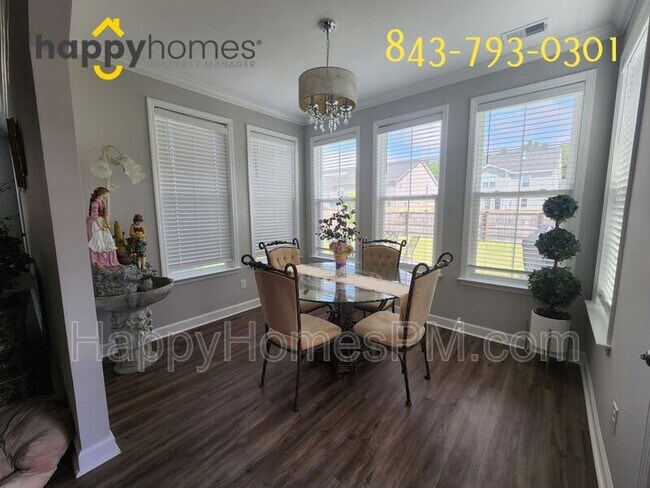Building Photo - 123 Rouen Ln