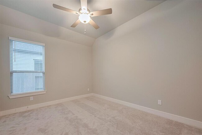 Building Photo - 5106 Blooming Hibiscus Ln