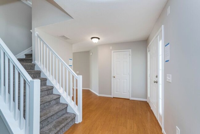 Building Photo - 4 Bedroom with a 3 Car Garage in Zionsvill...