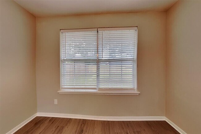 Building Photo - 1031 Cascade Creek Dr