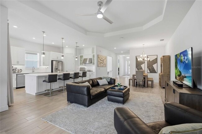 Building Photo - 10116 Silent Night Ln