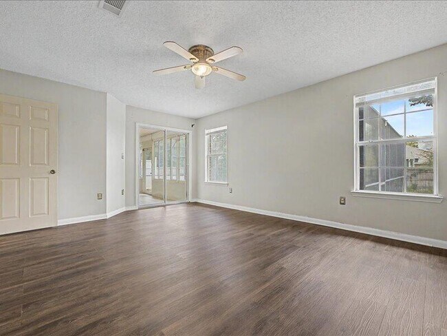 Building Photo - 3151 Border Creek Dr