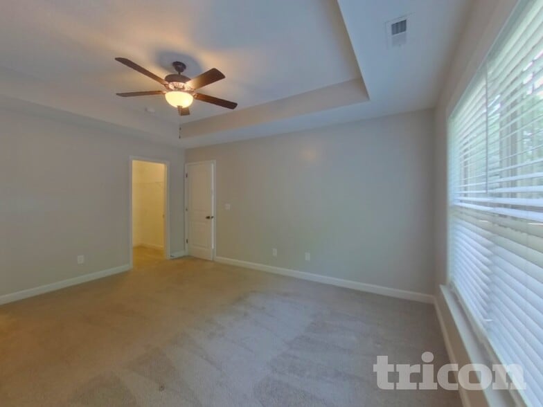 Building Photo - 456 Blairwood Ct