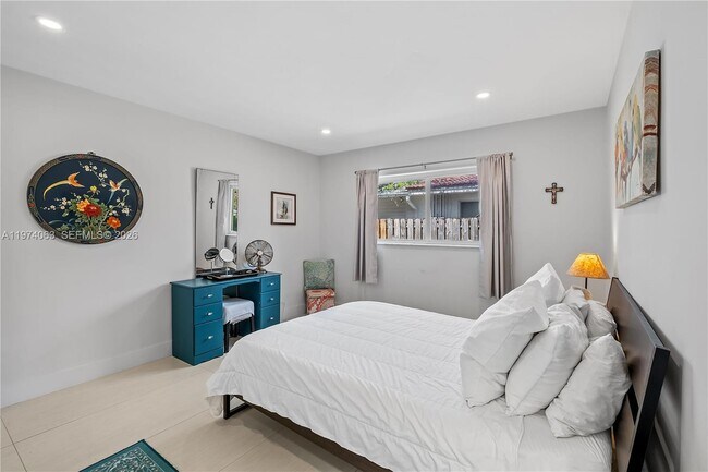 Building Photo - 11720 SW 81st Rd