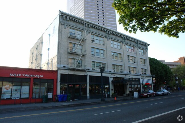 Primary Photo - Helen Swindells Building