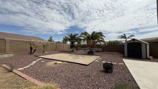 Building Photo - 3552 N Excalibur Pl