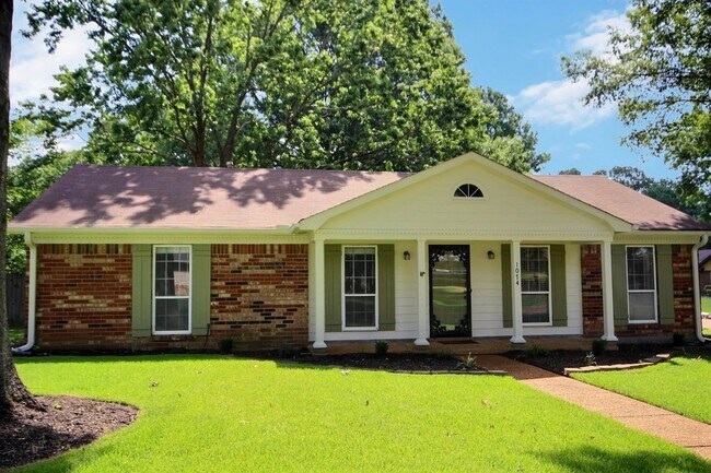 Building Photo - 1074 Tararidge Dr