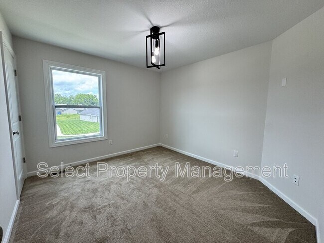 Building Photo - 2239 Rittenhouse Pl