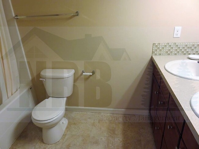 Building Photo - Gorgeous 4 Bedroom home located in Puyallup!