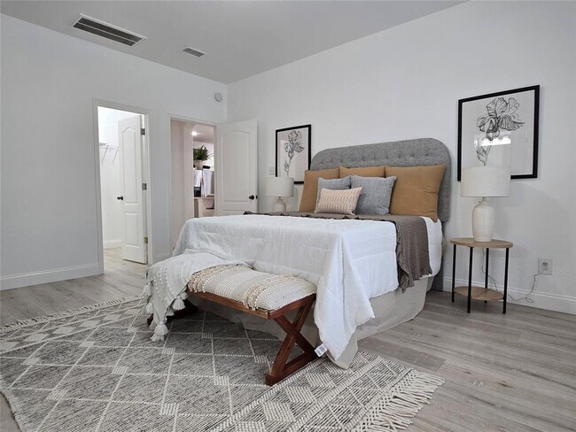 Building Photo - 303 Arrowhead Trail