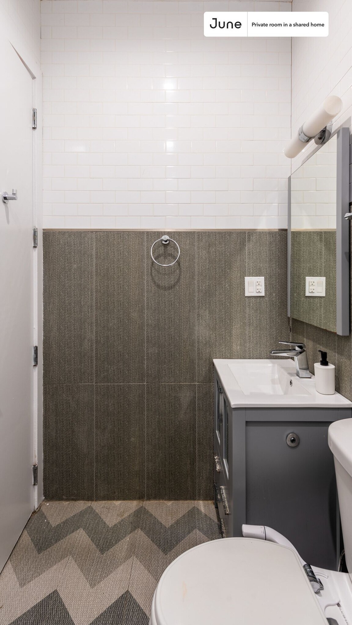 Building Photo - Room in Shared 4 bed/2 bath home in Bushwick
