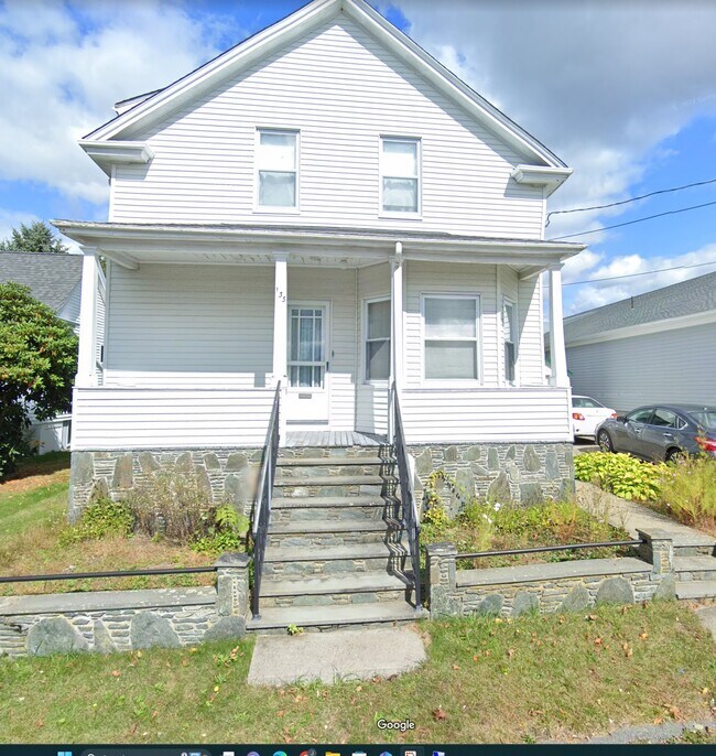133 Rogers St 133 Rogers St Dartmouth MA 02748 Apartment Finder