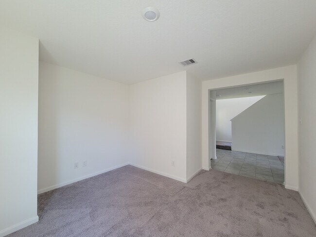Building Photo - 727 Hardwood Grv Ct