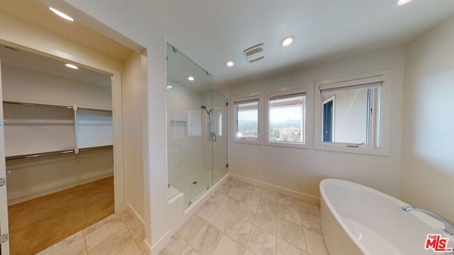 Building Photo - 12073 Carabela Ct