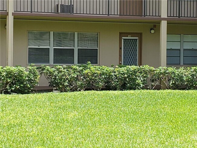 Building Photo - 251 SW 134th Way