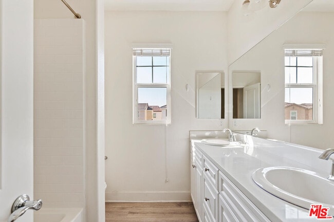 Building Photo - 11611 Cantara Dr