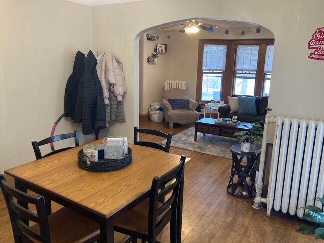 Building Photo - 2937 N Frederick Ave