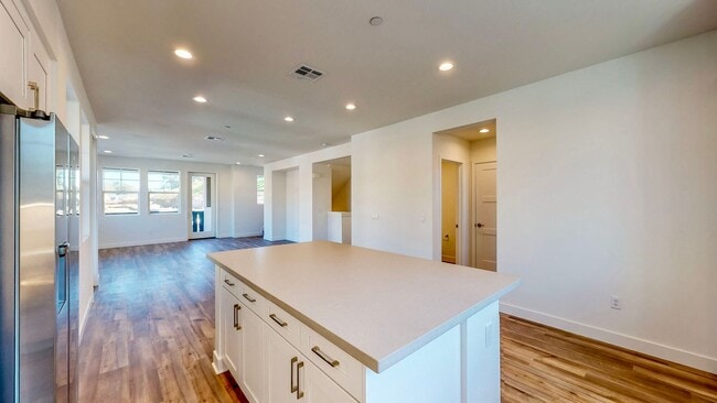 Building Photo - 282 Gambrel Cir
