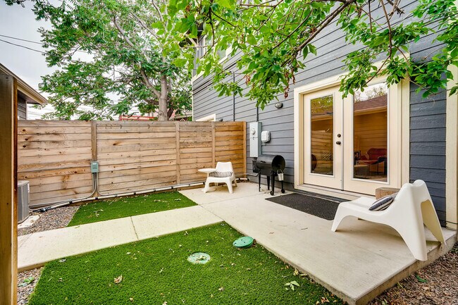 Building Photo - 534 S Lincoln St