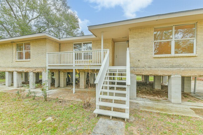 Building Photo - 10412 Ehlers Rd