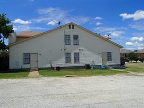 Primary Photo - 2205 Katy Ln