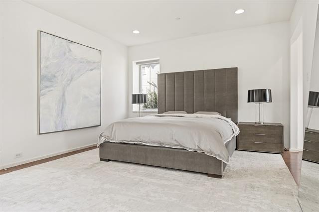 Building Photo - 4206 Buena Vista St