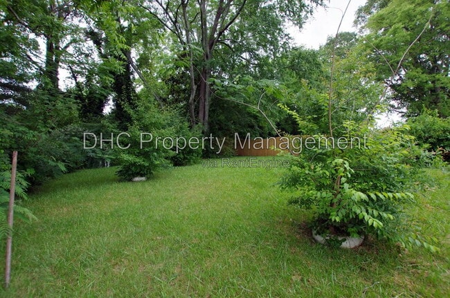 Building Photo - 1761 Tiger Flowers Dr NW