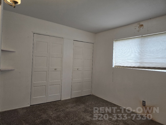 Building Photo - 15965 N Forecastle Ave