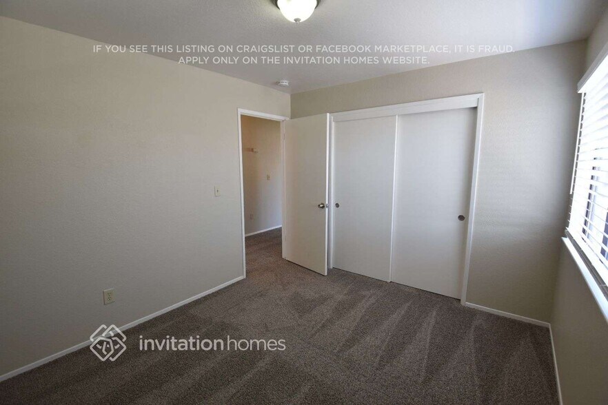 Building Photo - 1066 Eleanor Ln