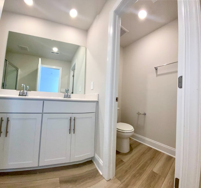 Building Photo - 4550 Skywood Ln