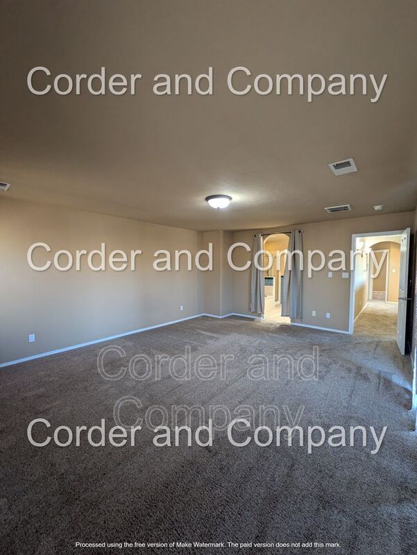 Building Photo - 940 Sellers Dr NE